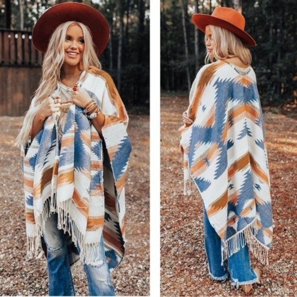 New Aztec Print Poncho Fringed Tribal Print Wrap - Picture 2 of 5
